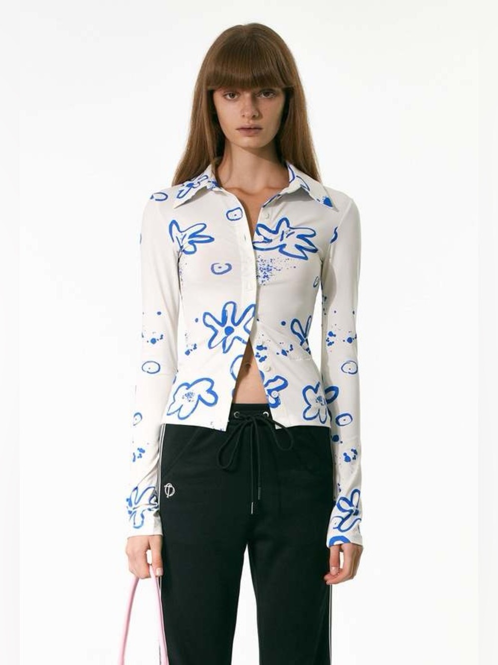 TheOpen Product Womens Small Ivory Blue Floral Fitted Button Down Shirt Long Sle
